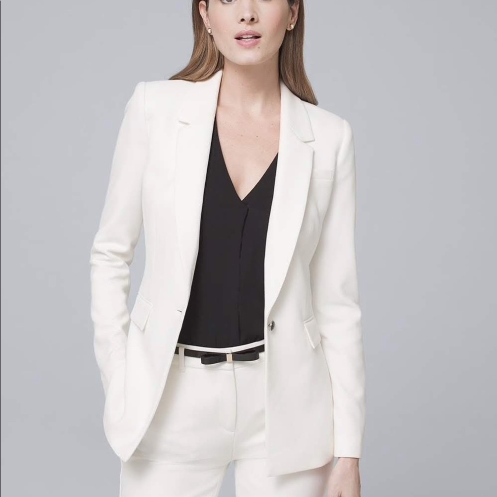 NWT! WHBM Petite Luxe Suiting Jacket / Blazer in ecru - Size 2P